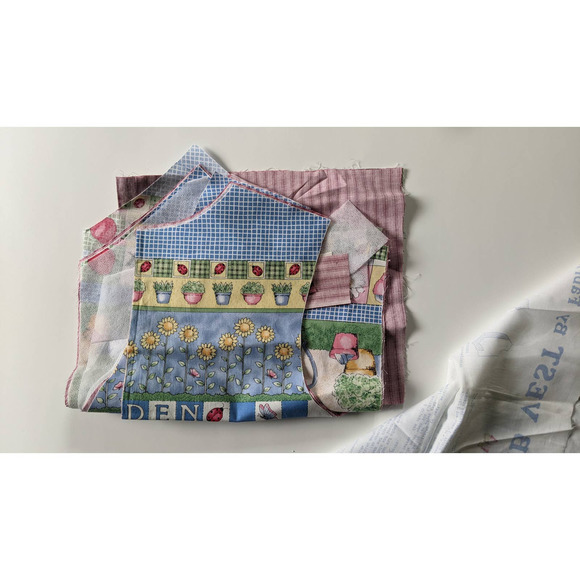 Vintage 90's Green Thumb Vest by Fabric Traditions Garden Themed Fabric Panel - Picture 4 of 5